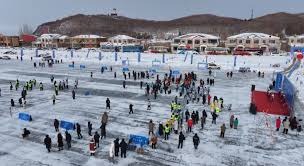 21 点策略：多副牌对玩家优势的系统性压缩。（21点策略：多副牌如何系统性削弱玩家优势）