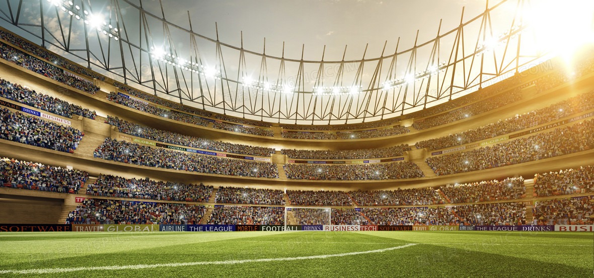 内蒙古额尔古纳初冬银装素裹，金雕翱翔雪原尽显苍穹之王风范